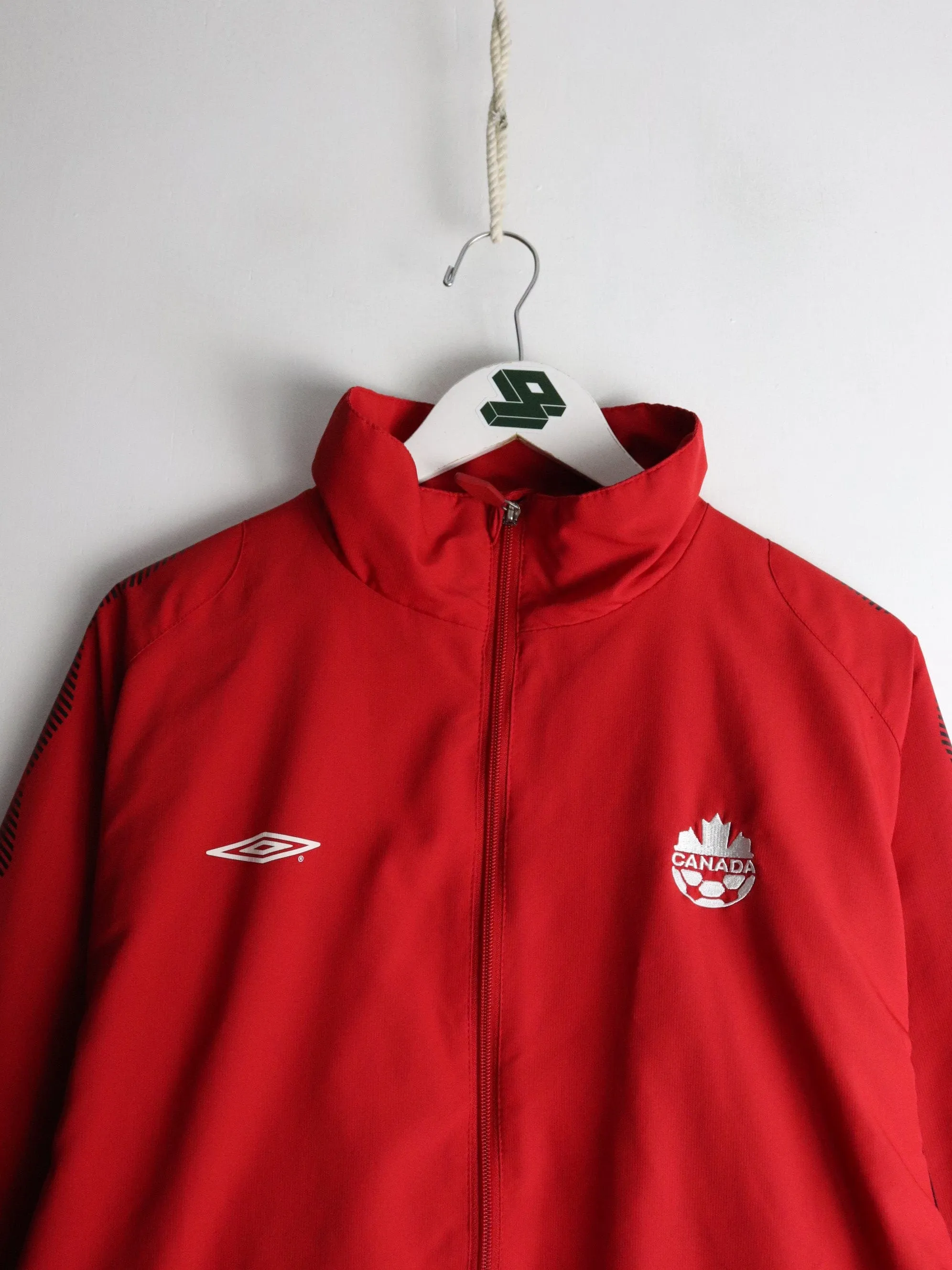 Canada Soccer Windbreaker Mens XL Red Umbro