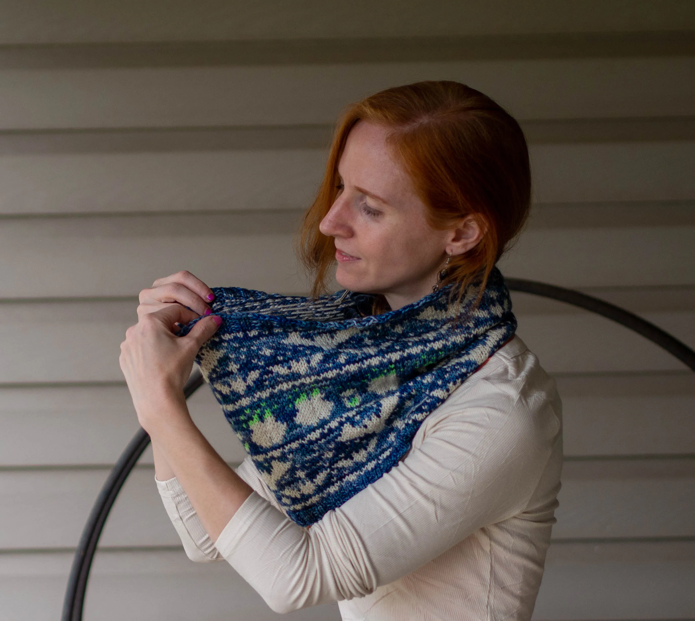 Cauldron of Bats Cowl Sport / DK Knitting Pattern